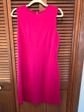 St. John Hot Pink Sleeveless Shift Dress